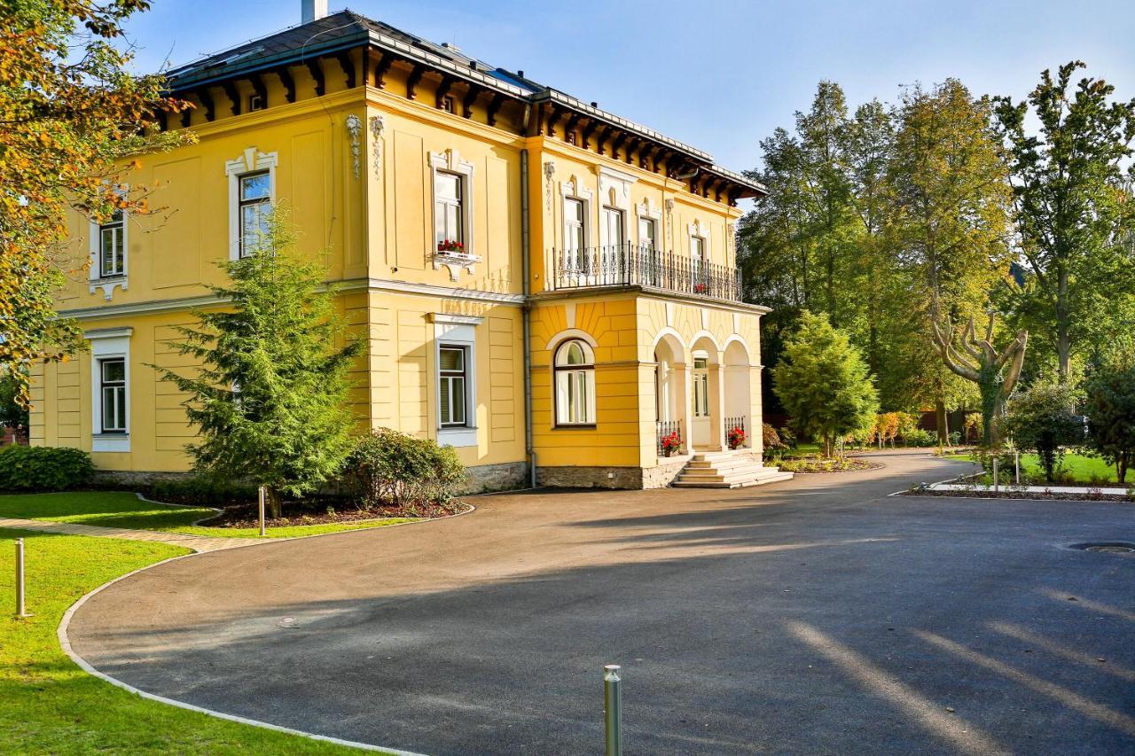 Villa Aurelie Velke Losiny Ngoại thất bức ảnh